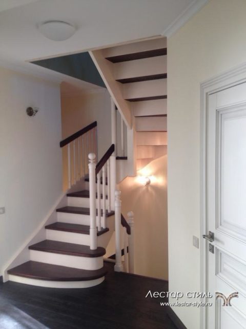 деревянная лестница