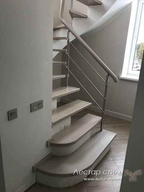 круглый поручень