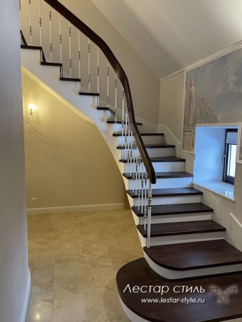 гнутый поручень