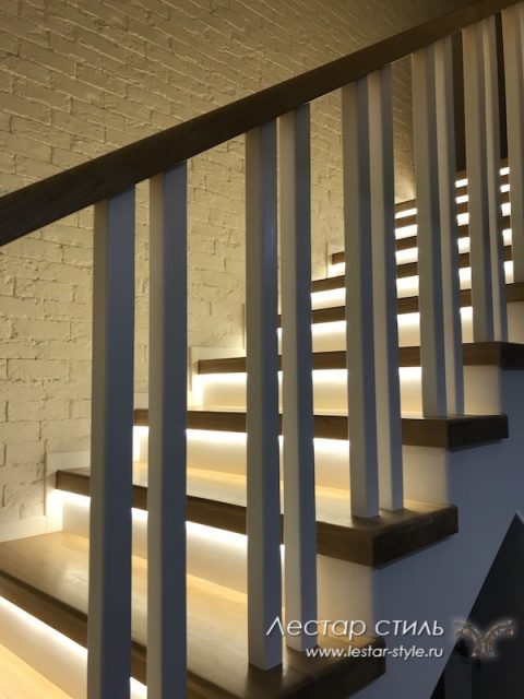 свет в лестницах